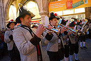 Bundesmusikkapelle Aschau im Zillertal bei der Er&ouml;ffnung des Christkindlmarktes (&copy;Foto: Martin Schmitz)